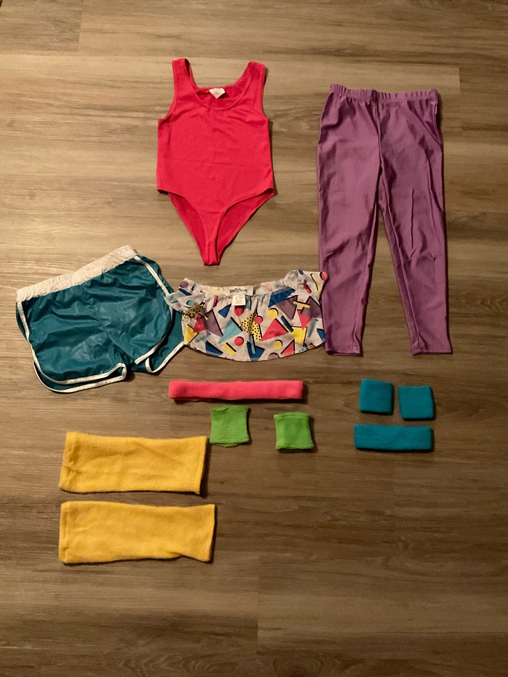 Halloween.Com | 80s Workout Girl Costume